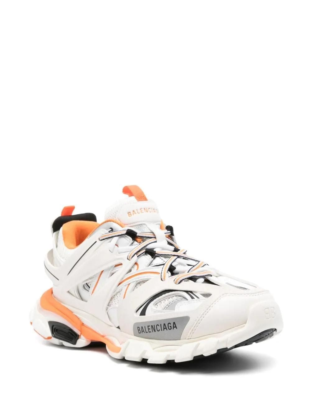 Balenciaga track
