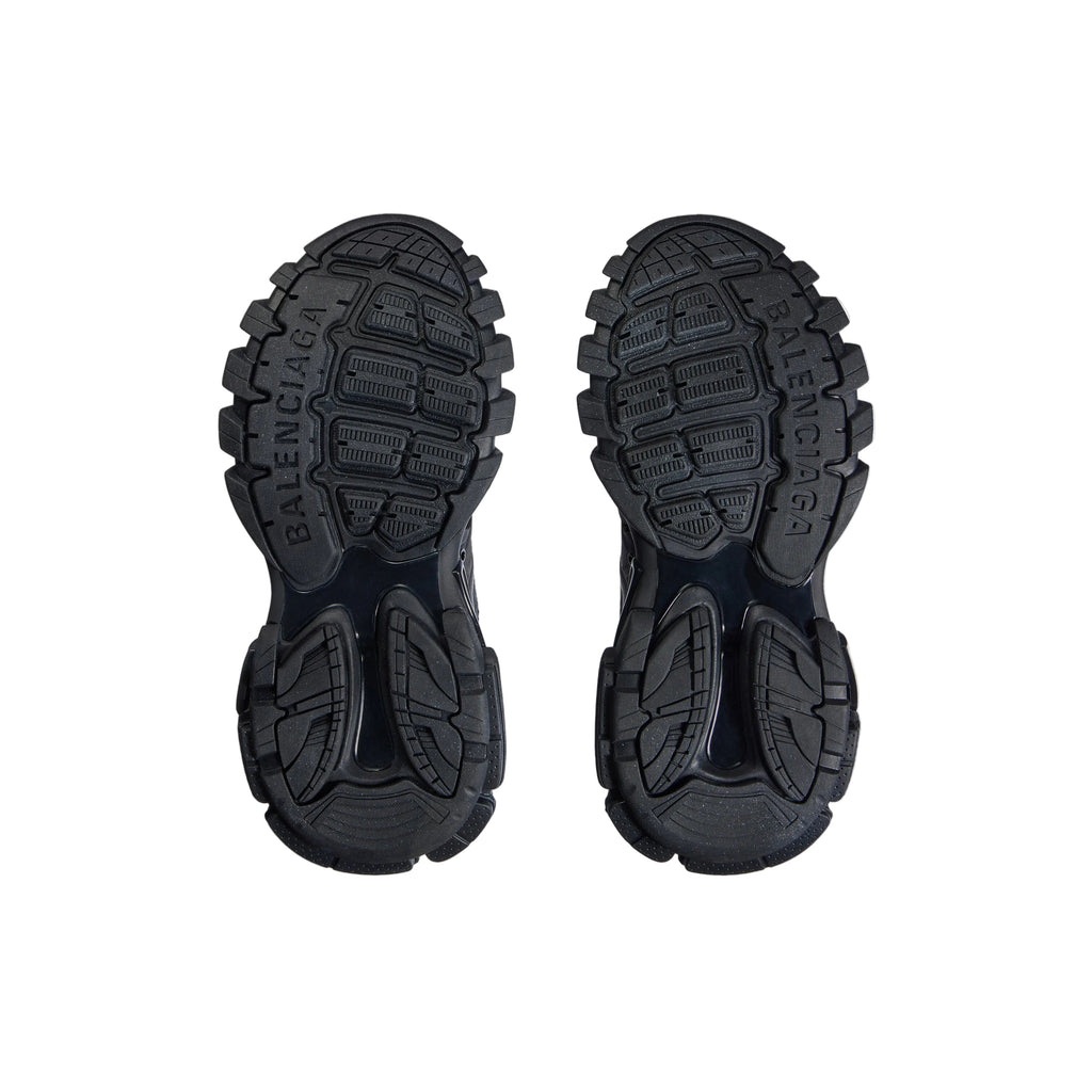 Balenciaga track