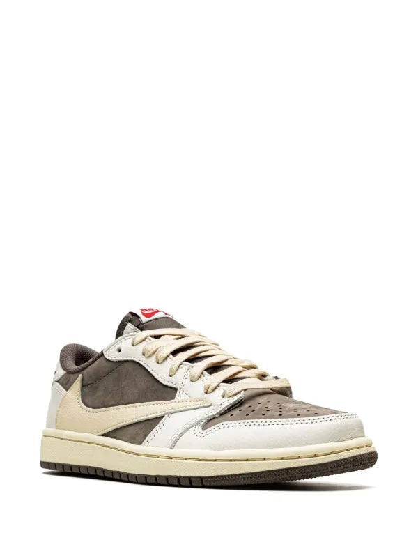 Travis Scott Air Jordan 1