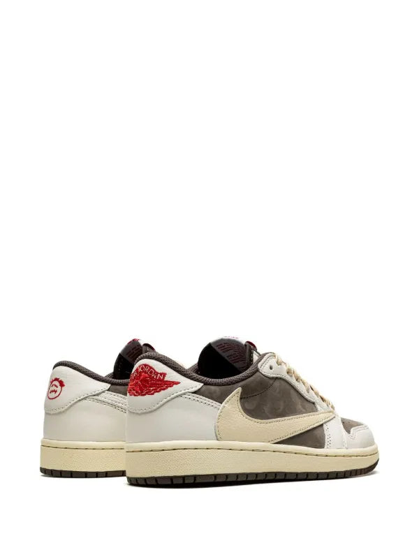 Travis Scott Air Jordan 1